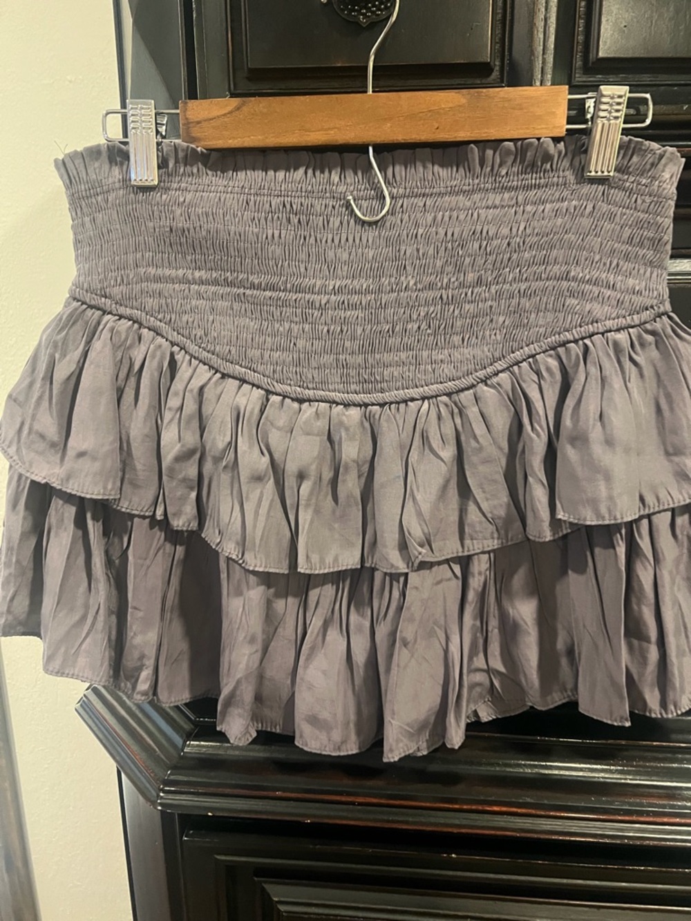 Impecable Pig  Smocked Tiered Ruffle Mini Skirt - Gray